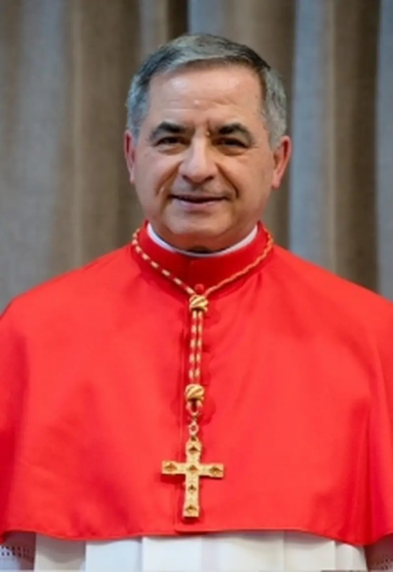 Foto Angelo Becciu