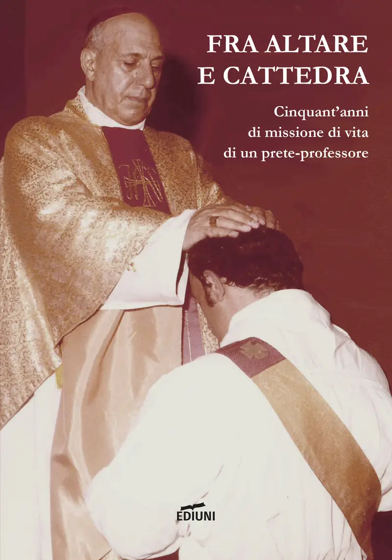 Copertina di Fra altare e cattedra
